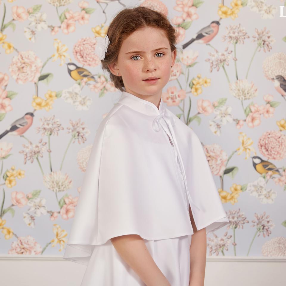 Kommunioncape aus Satin mit stehkragen